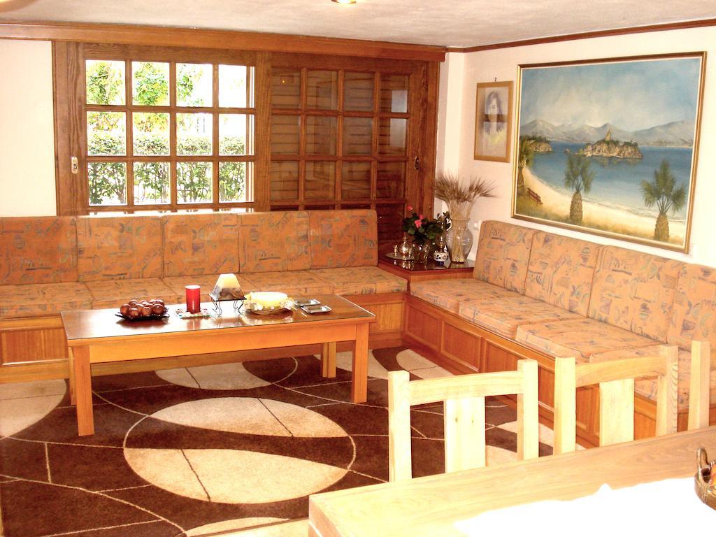 Kochili Apartments Néos Pírgos Εξωτερικό φωτογραφία